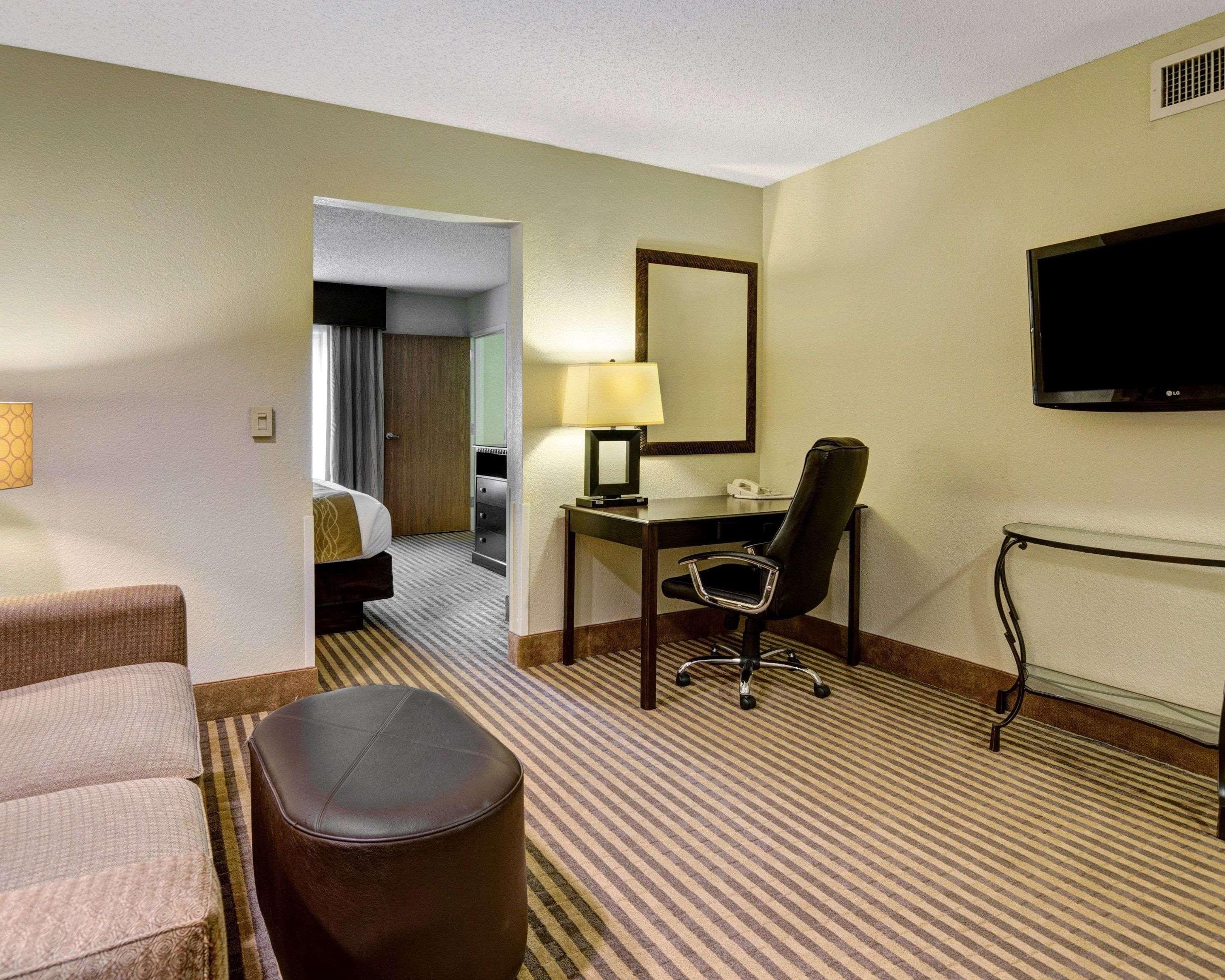 Comfort Inn & Suites Hot Springs Central Extérieur photo
