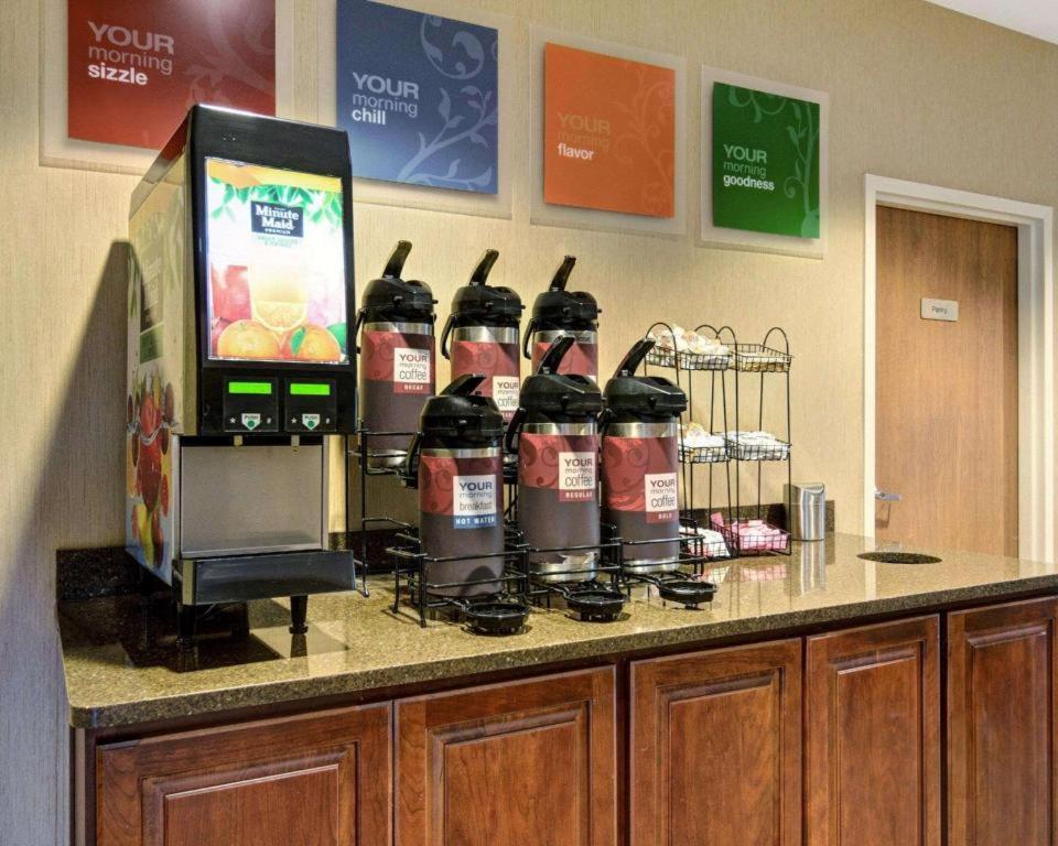 Comfort Inn & Suites Hot Springs Central Extérieur photo